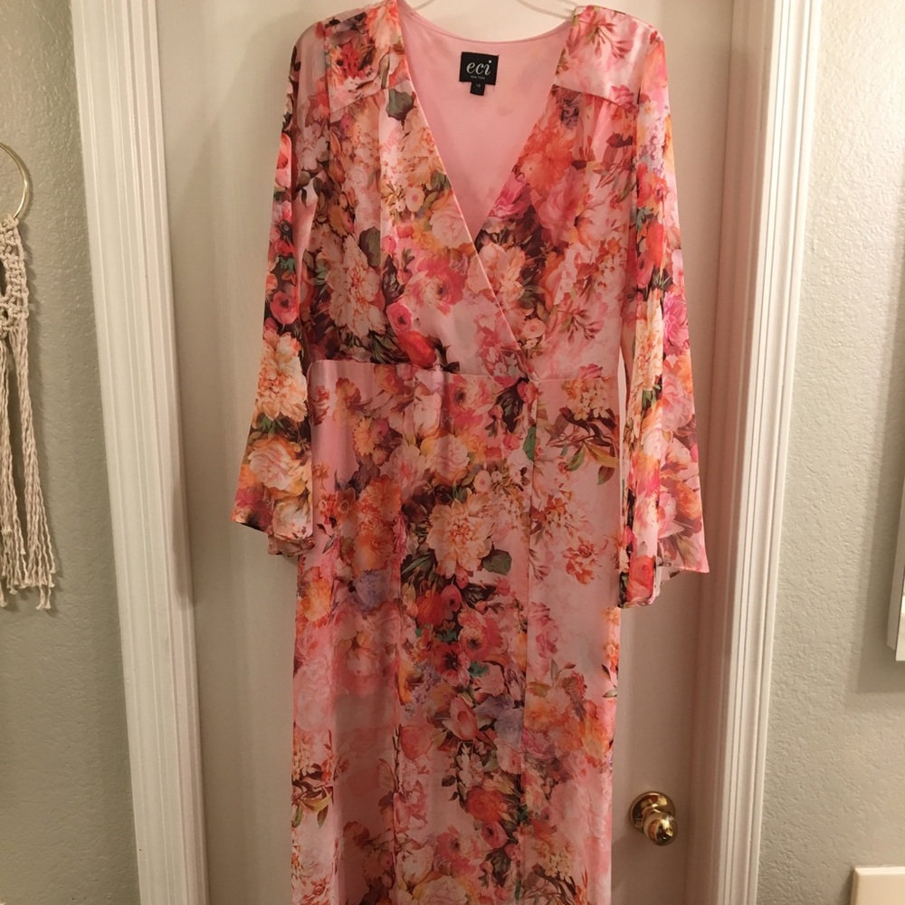 Floral pink maxi dress